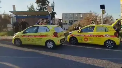 Палестинец протаранил толпу пешеходов в Израиле. Полиция считает, что это теракт