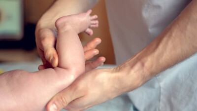 Минздрав разъяснил родителям детей-инвалидов, что изменилось в оказании реабилитационной помощи