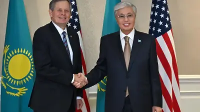 Токаев наградит сенатора США Стива Дэйнса орденом 
