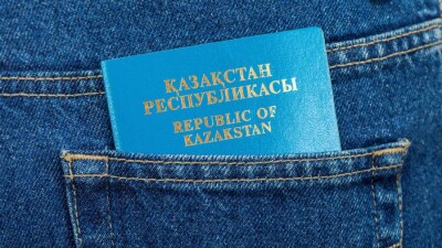 Казахстанцев в России обяжут предоставлять справки об отсутствии ВИЧ и наркозависимости