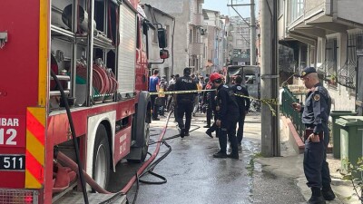 В Турции учебный самолёт упал в жилом квартале