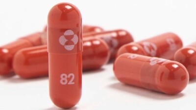 В Великобритании одобрили таблетки от Covid-19