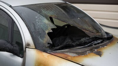К пяти годам лишения свободы приговорили мужчину, поджёгшего машину журналиста в Атырау