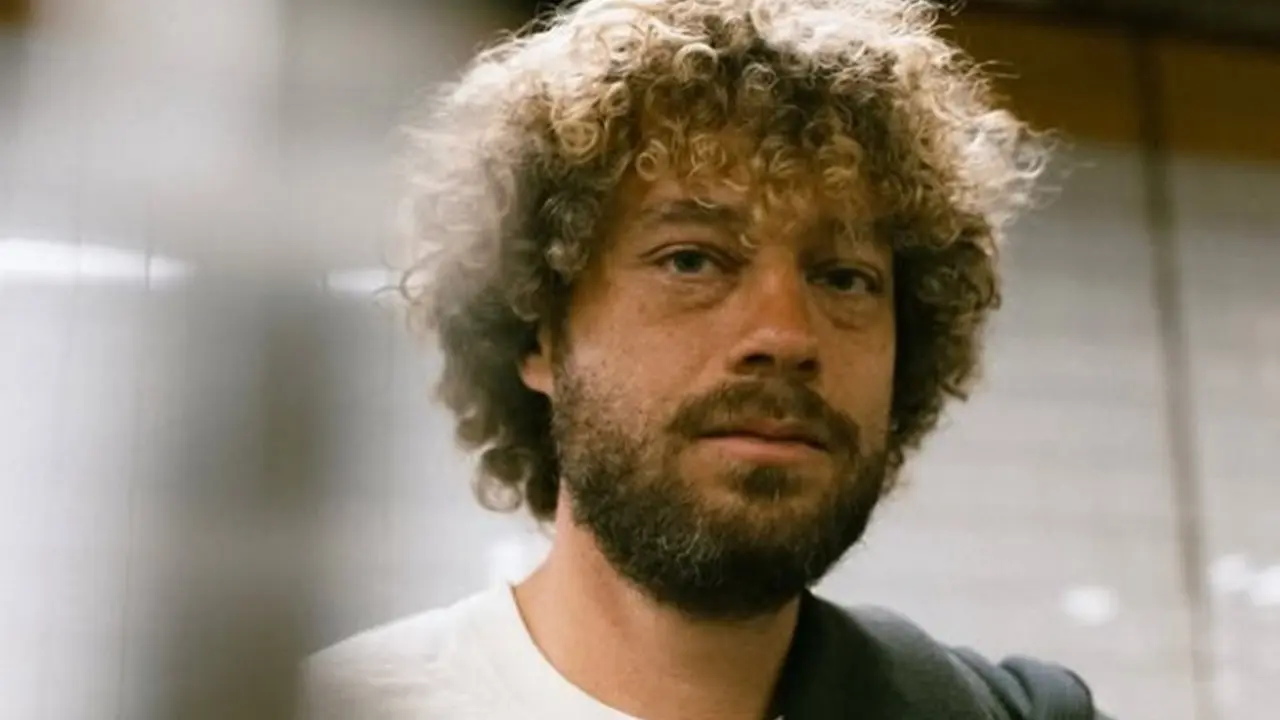 Популярного блогера-урбаниста Илью Варламова внесли в перечень террористов и экстремистов в России