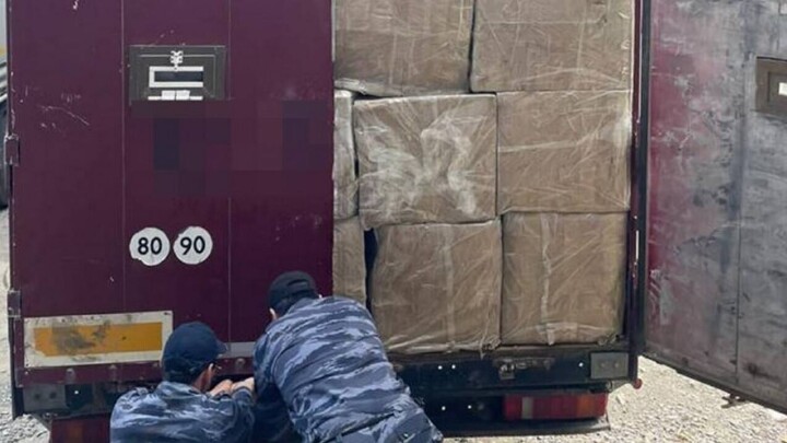 Партию электронных сигарет на 2,4 млрд тенге пытались незаконно ввезти в Казахстан