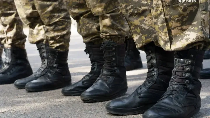 Токаев дал генпрокурору срок для рассмотрения обращения матерей погибших солдат