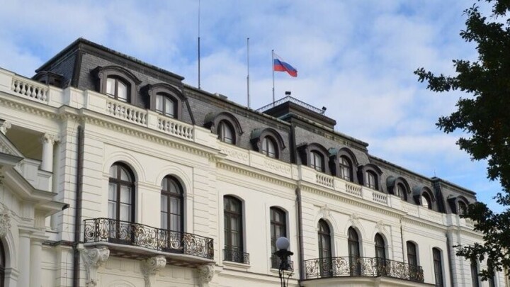 Все высланные российские дипломаты покинули Чехию