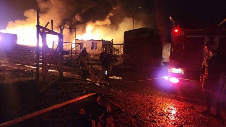 Более 200 человек пострадали в результате взрыва на бензохранилище в Нагорном Карабахе
