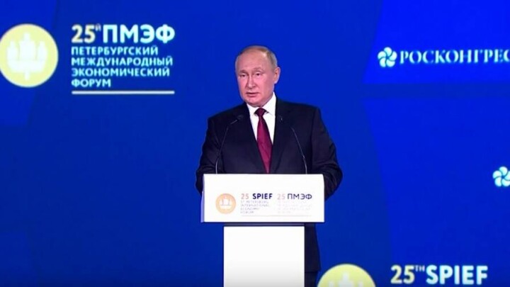 Путин оценил потери Европы от санкций против РФ в 400 млрд долларов