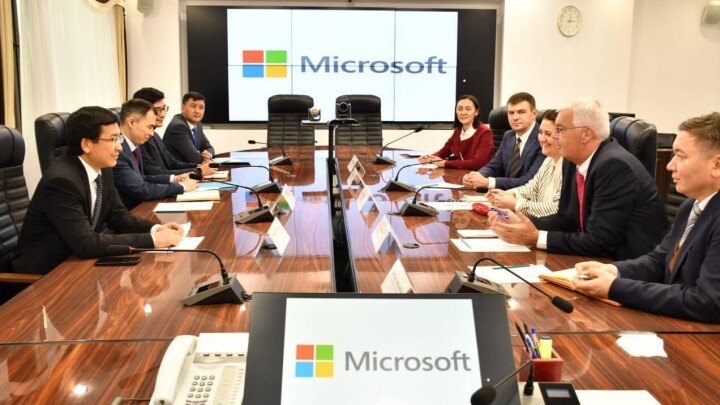 Минпросвещения Казахстана и Microsoft подписали меморандум о сотрудничестве