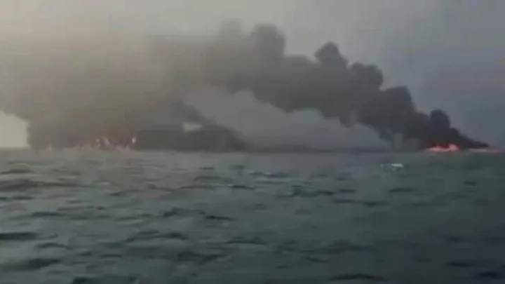 Столкновение нефтяного танкера в Северном море: всех моряков спасли, пострадал один человек