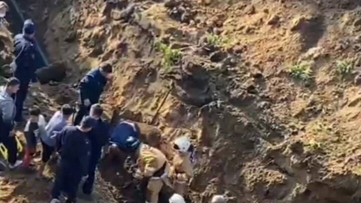 Семилетнего ребёнка насмерть засыпало грунтом в траншее в Рудном