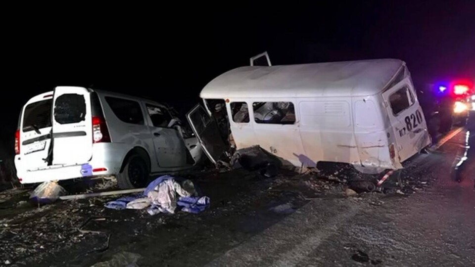 Семья с грудным ребёнком погибла в ДТП на трассе Атырауской области