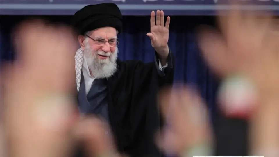 Верховный лидер Ирана аятолла Али Хаменеи / Фото со страницы KhameneiNews 