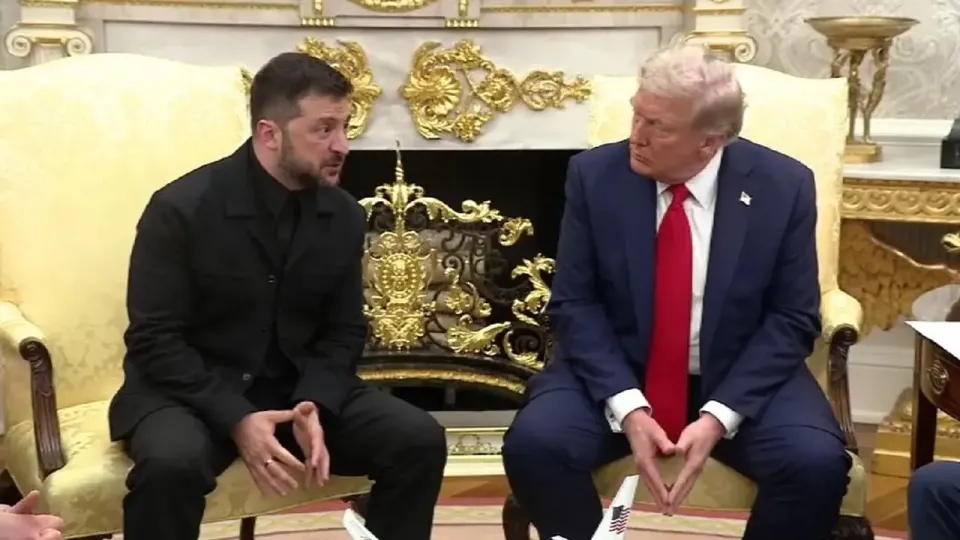 Дональд Трамп встречается с Владимиром Зеленским в Белом доме 18 августа 2025 года / Кадр с видео Reuters