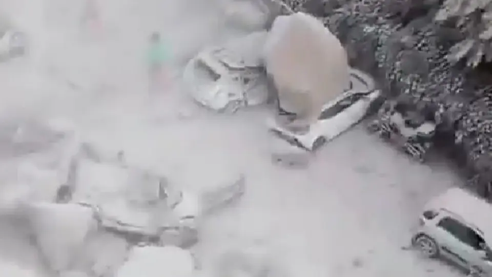 Кадр с видео в X