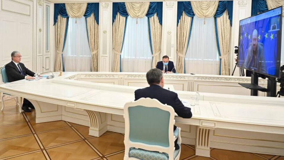 Глава Евросовета заявил, что переговоры с Токаевым позволили получить ему достоверную информацию о событиях в РК
