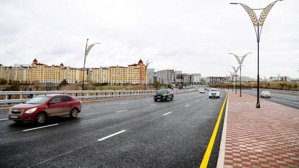 Мост Тауелсиздик частично перекроют в Астане до конца июня
