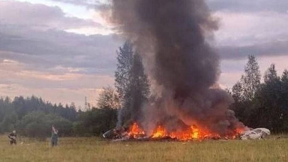 Частный самолёт Евгения Пригожина разбился в Тверской области, погибли 10 человек