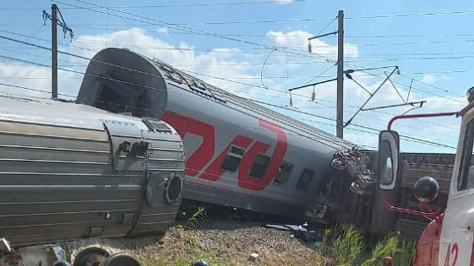 Сход вагонов в Волгоградской области: число госпитализированных пострадавших выросло до 55