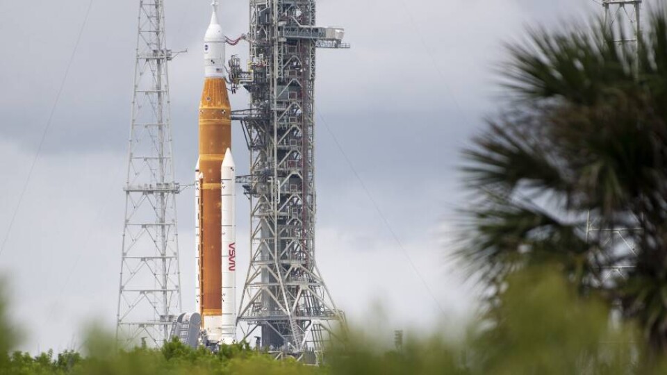 Исторический старт миссии NASA к Луне отложили из-за технических проблем