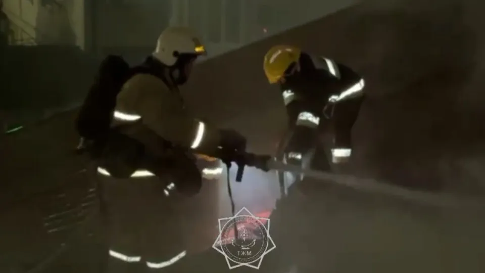 Кадр с видео МЧС