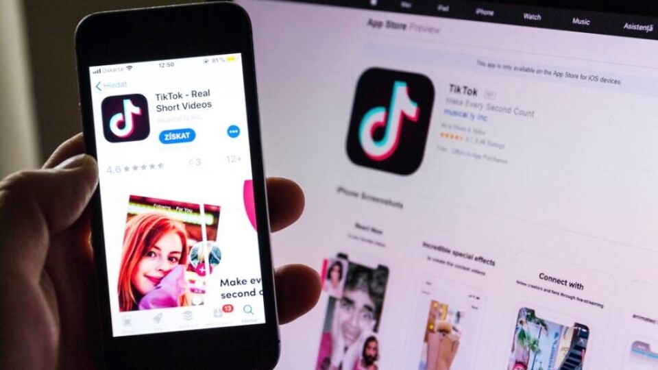 Модератор TikTok подала в суд на начальство за травмированную психику