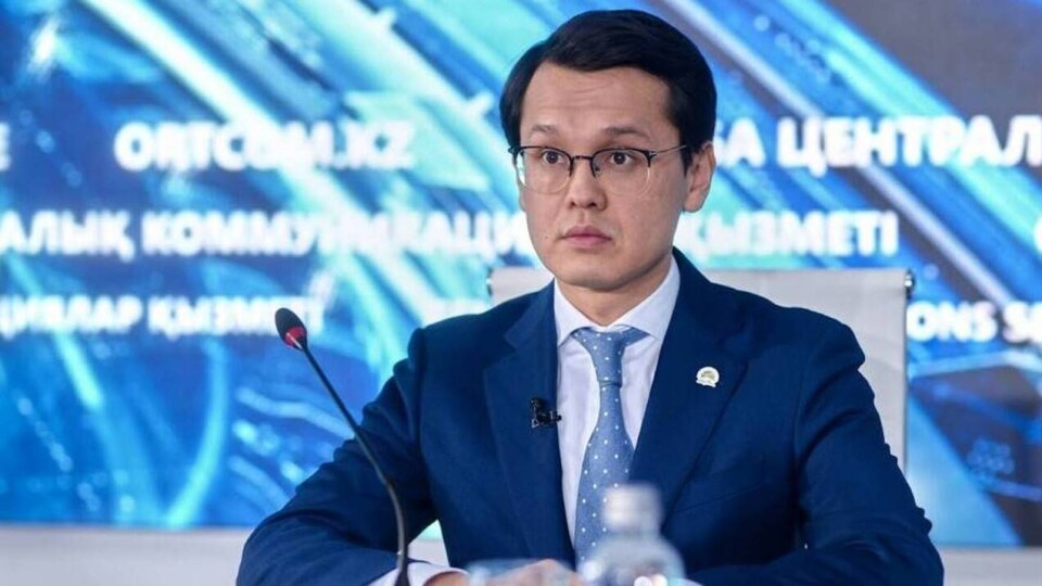 Президент освободил Багдата Мусина от должности министра цифрового развития