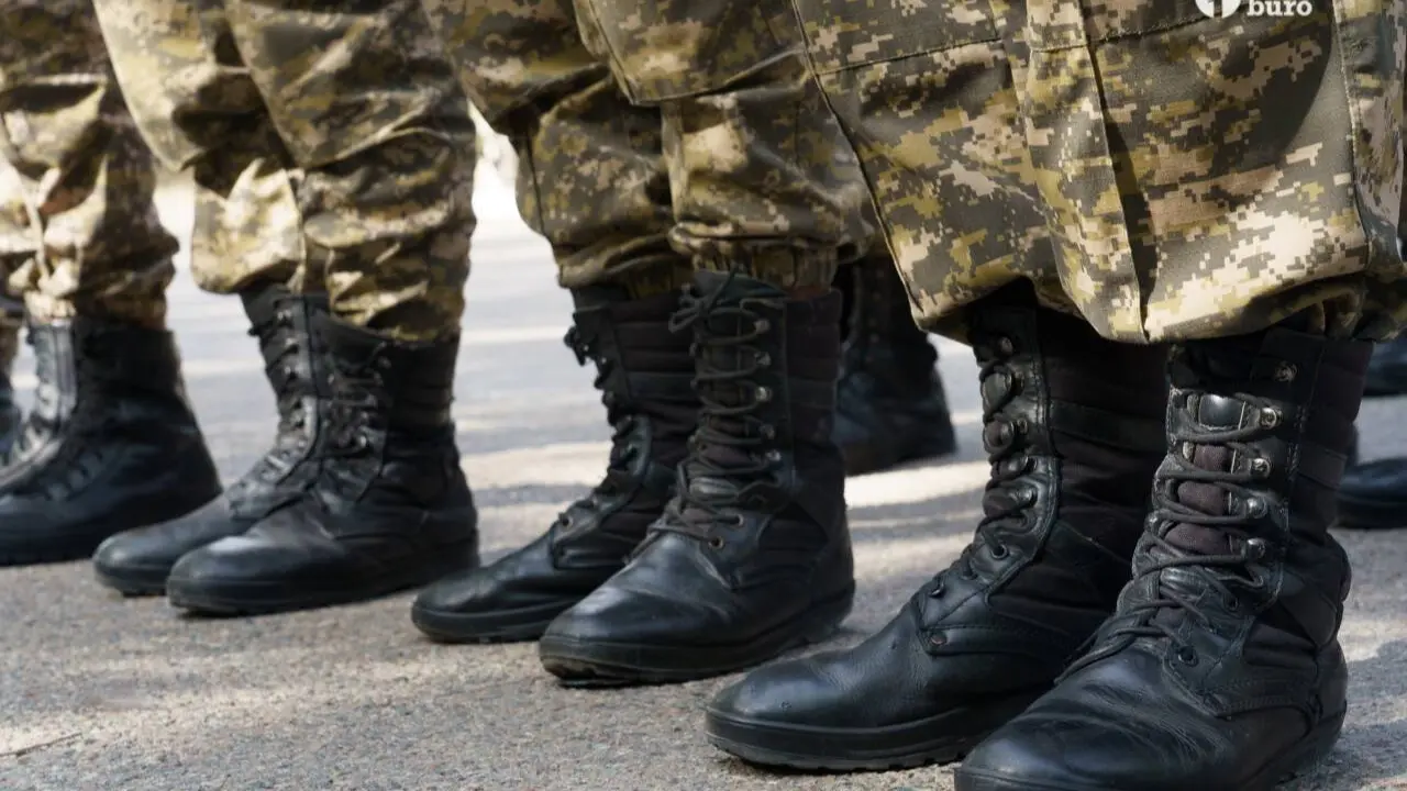 Токаев дал генпрокурору срок для рассмотрения обращения матерей погибших солдат