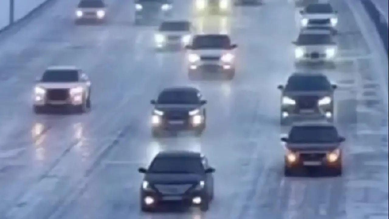 Водители требовали немедленного открытия трассы Астана – Щучинск: колонну машин сопроводили