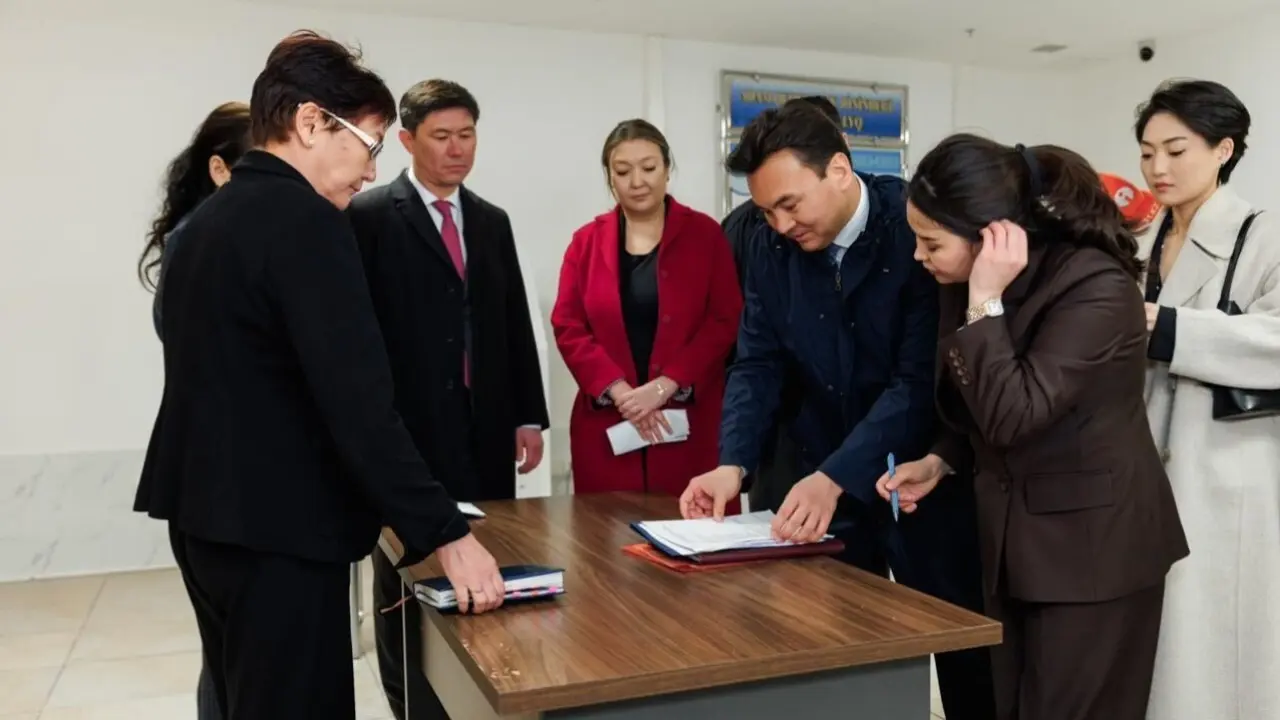 Оргкомитет новой казахстанской партии подал документы в Минюст