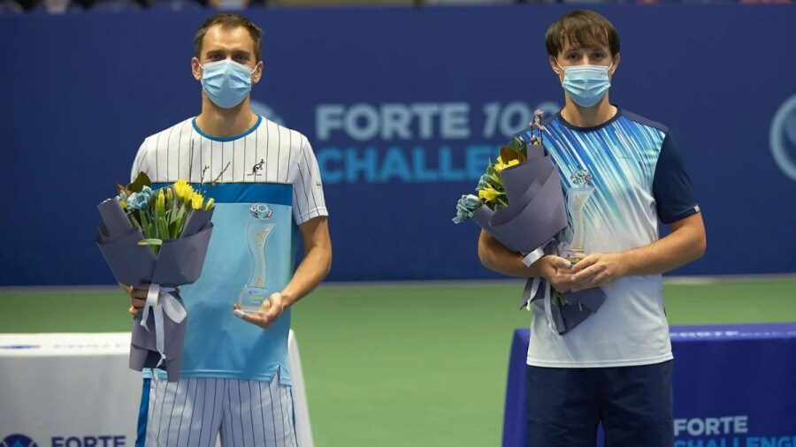 Недовесов выиграл в Нур-Султане Forte Challenger 100 в парном разряде