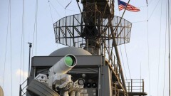 США в Персидском заливе испытали лазерное оружие, поражающее со скоростью света