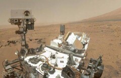 Марсоход Curiosity сделал селфи и прислал на Землю