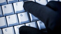 В Алматы мошенник подделывал банковские карты