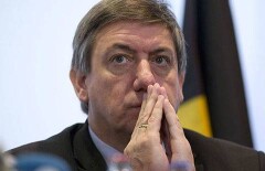 Глава МВД Бельгии подал в отставку из-за терактов в Брюсселе