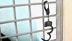 В ЗКО осудили полицейского, по вине которого сбежали арестанты