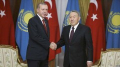 Назарбаев обсудил с Эрдоганом визит президента Турции в Казахстан в сентябре
