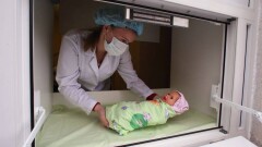 МОН всё ещё изучает международный опыт по установке бэби-боксов