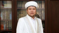 Прервать оразу при подозрении на менингит разрешил верующим главный имам Алматы