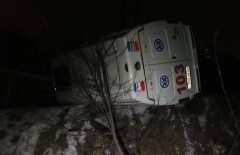 "Скорой помощи" в Алматы потребовались пожарные