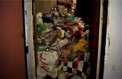 В свалку превратила квартиру пенсионерка из Костаная