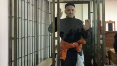 Осуждённого за расстрел демонстрантов экс-главу ГКНБ Кыргызстана освободили досрочно 