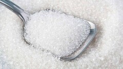 Шукеев признал необходимость отмены льготы на импорт сахара из стран ЕАЭС