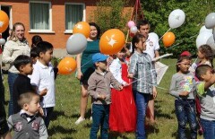 Бизнесмены оплатили летний отдых воспитанникам "SOS Детских деревень Казахстана" 