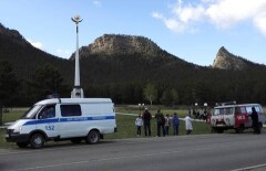 Студент сорвался со скалы и разбился насмерть в Боровом