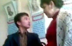 Учительница усмирила ученика мощной пощёчиной