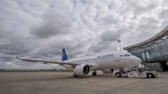Под самолётом "Эйр Астаны" просел асфальт в аэропорту Костаная. КГА поручил исследовать перрон на прочность
