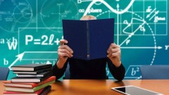 Депутат Смирнова: Зарплата начинающих учителей не должна быть ниже средней по стране