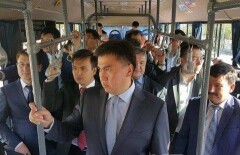Пенсионеров Шымкента возмутило решение акима о повышении стоимости проезда в общественном транспорте